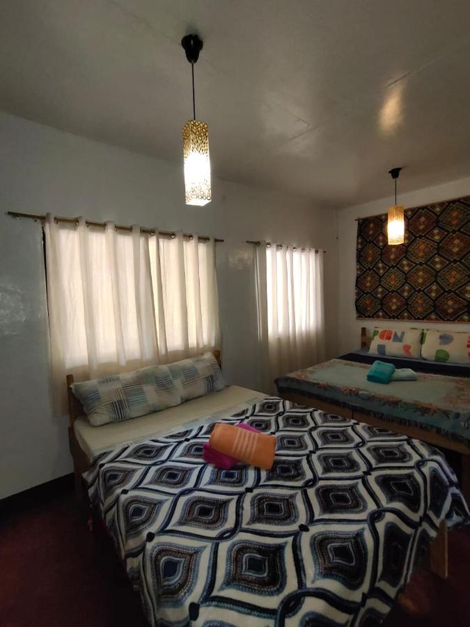 Purple Homestay Hillside Coron Exterior foto