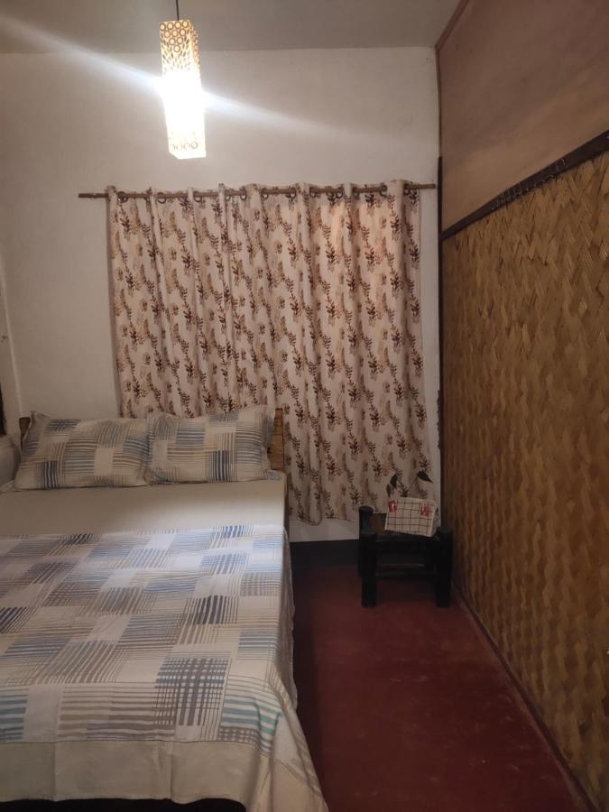Purple Homestay Hillside Coron Exterior foto